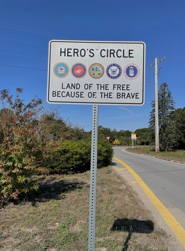 Heros Circle sign image. Click for full size.