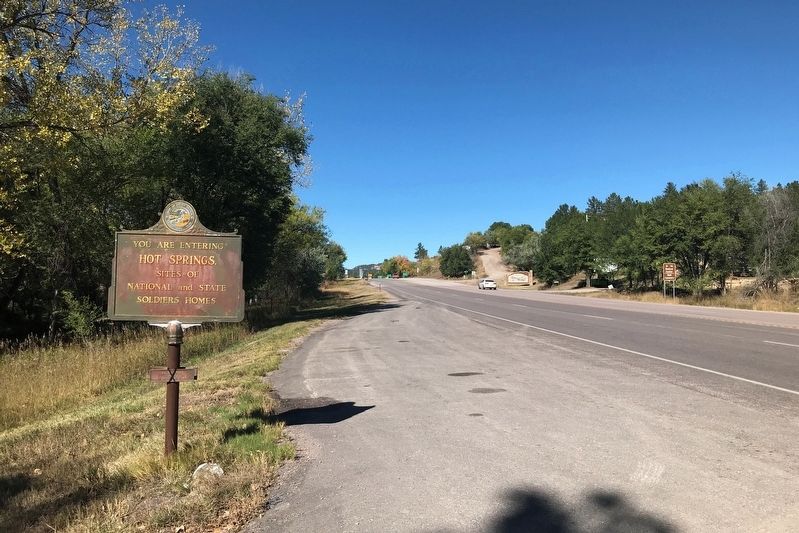 Leslie Jensen Scenic Drive Marker, from the south image. Click for full size.