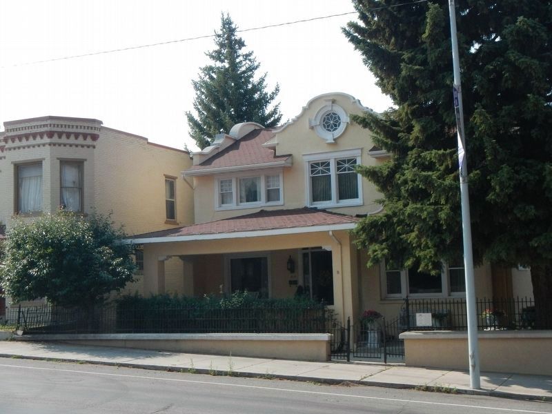 414 West Granite Residence and Marker image. Click for full size.