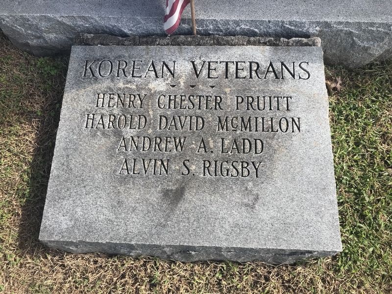 Bledsoe County Veterans Memorial (Korean Veterans) image. Click for full size.