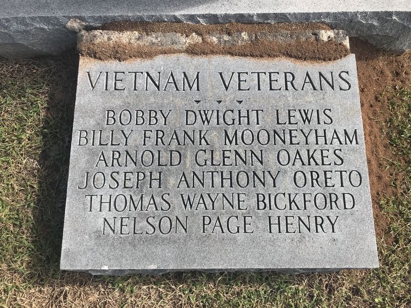 Bledsoe County Veterans Memorial (Vietnam Veterans) image. Click for full size.