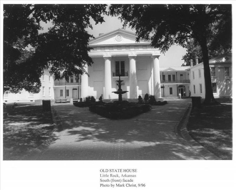 Old State House image. Click for more information.