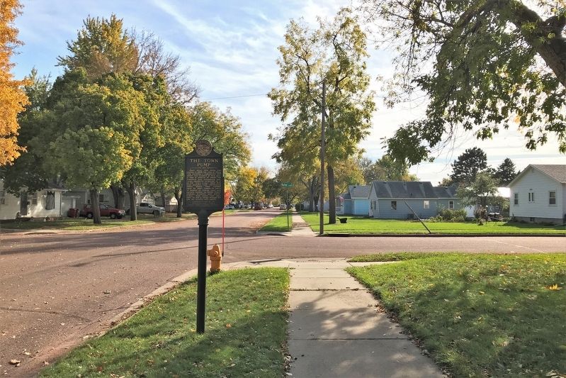 The Town Pump Marker, from the north image. Click for full size.