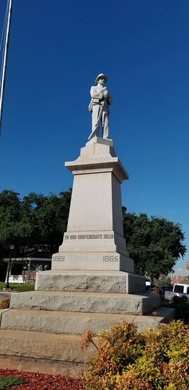Llano Confederate Memorial. Click for full size. Llano Confederate Memorial image. Click for full size.