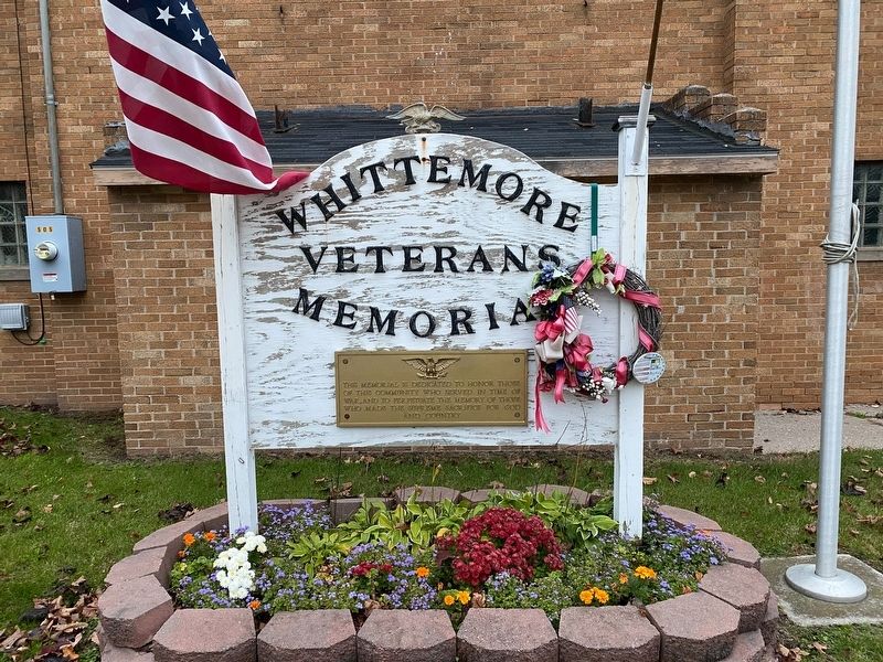 Whittemore Veterans Memorial image. Click for full size.