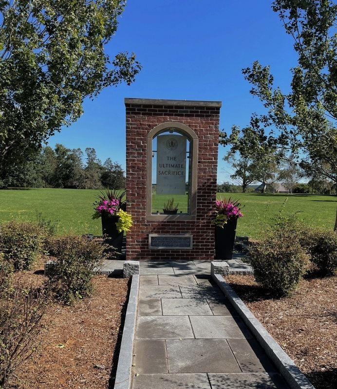 University of Connecticut Veterans Memorial image. Click for full size.