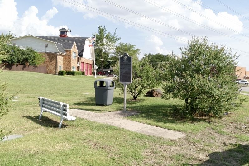 The Hedgcoxe War Marker - old location. Click for full size. The Hedgcoxe War Marker - old location image. Click for full size.