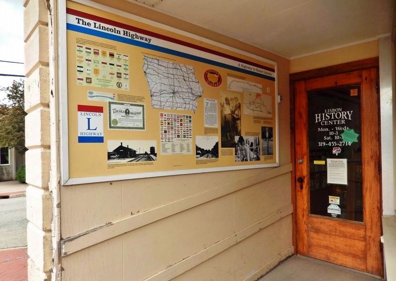 The Lincoln Highway Marker image. Click for full size.
