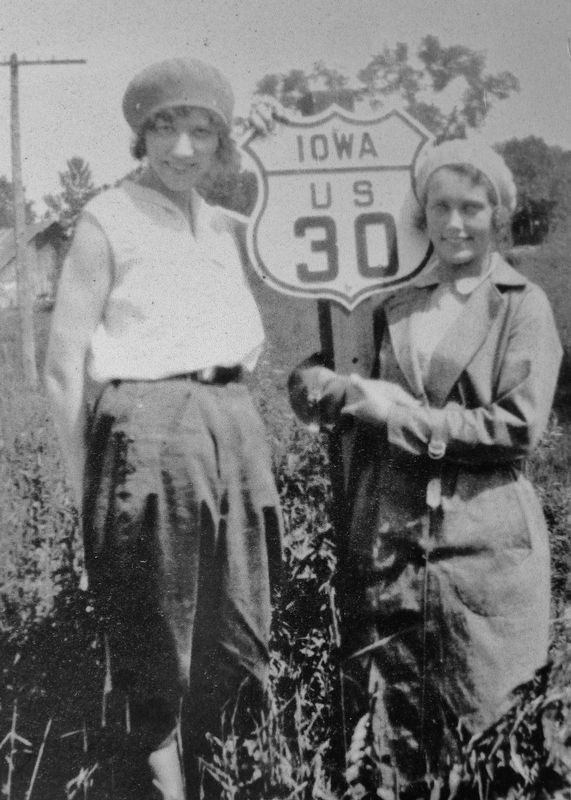 Marker detail: U.S. 30 shields replaced "L" signs image. Click for full size.