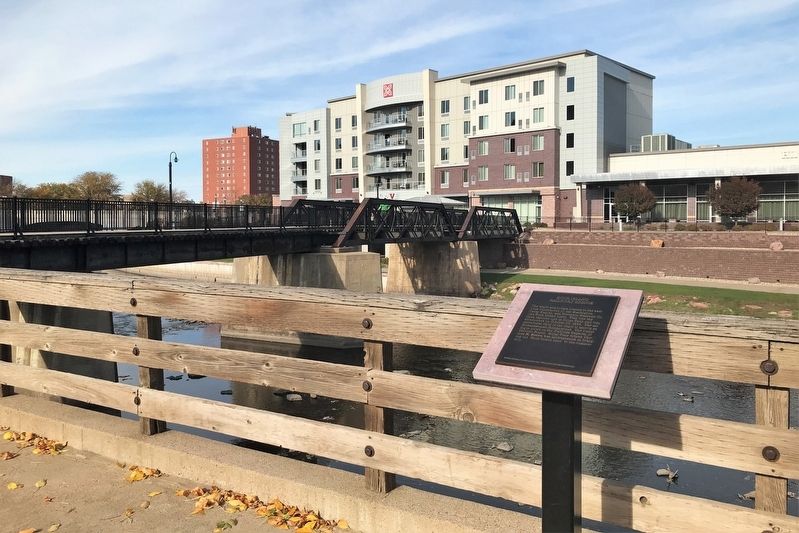 Rock Island Railroad Bridge Marker, from the south. Click for full size. Rock Island Railroad Bridge Marker, from the south image. Click for full size.