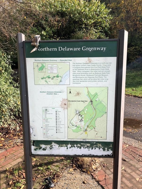 Adjacent sign for the Northern Delaware Greenway image. Click for full size.