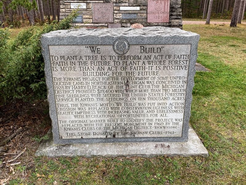 Kiwanis Monument. Click for full size. Kiwanis Monument image. Click for full size.