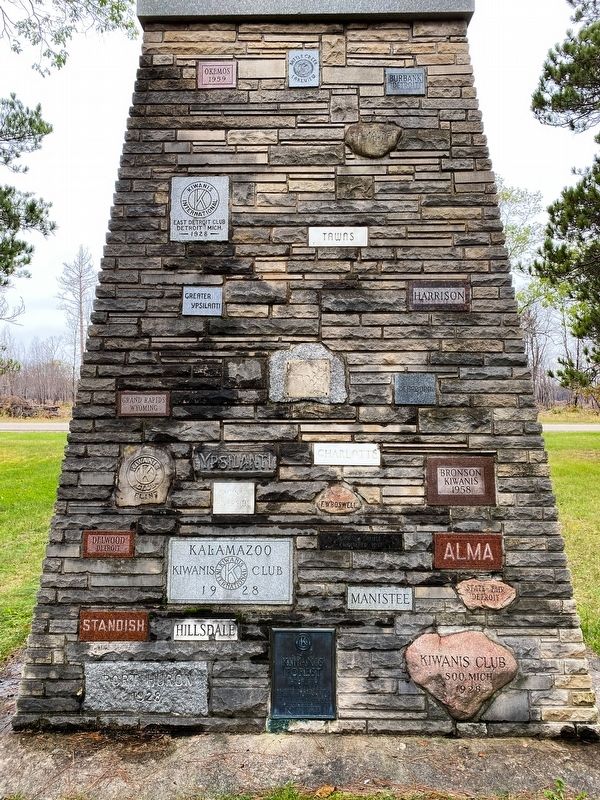 Kiwanis Monument. Click for full size. Kiwanis Monument image. Click for full size.