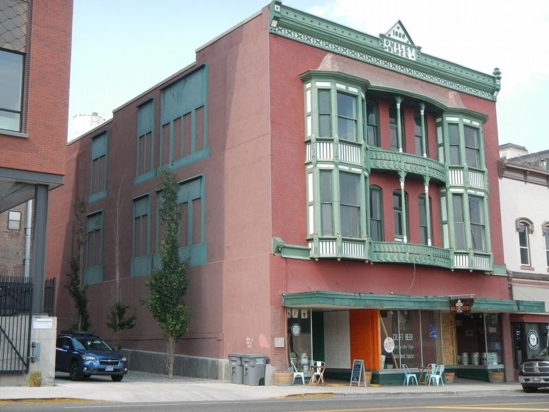 Owsley Block and Marker image. Click for full size.