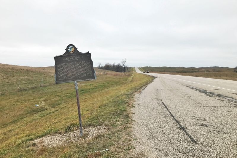 Roberts County / Marshall County Marker, from the east image. Click for full size.