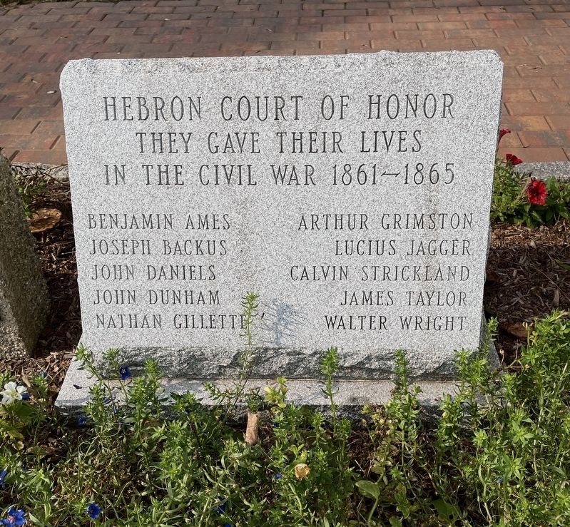 Hebron Civil War Monument image. Click for full size.