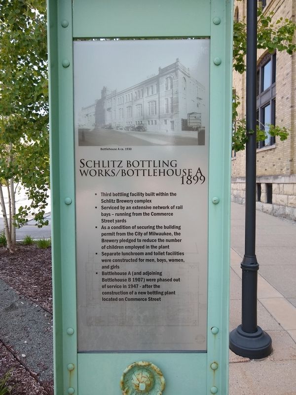 Schlitz Bottling Works/Bottlehouse A Marker. Click for full size. Schlitz Bottling Works/Bottlehouse A Marker image. Click for full size.