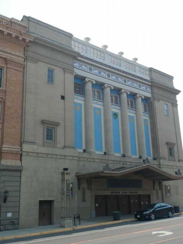 Masonic Temple Annex-Fox Theatre image. Click for full size.