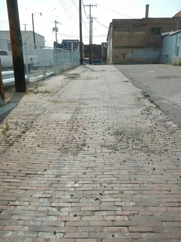 Pleasant Alley image. Click for full size.