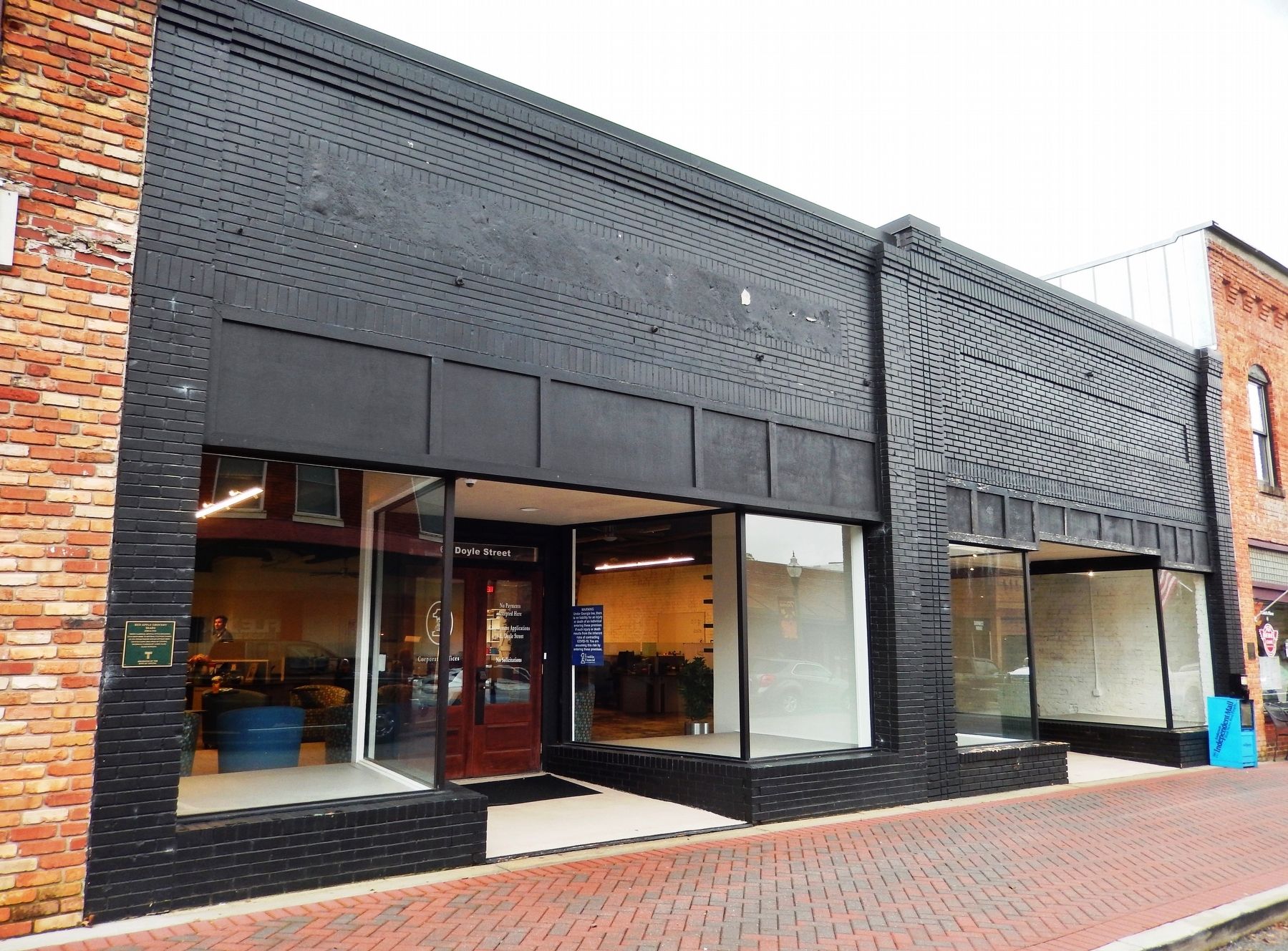 Red Apple Grocery /Sears Building image. Click for full size.
