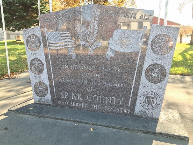 Spink County Veterans Memorial image. Click for full size.