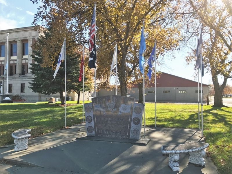 Spink County Veterans Memorial at the Spink County Courthouse image. Click for full size.
