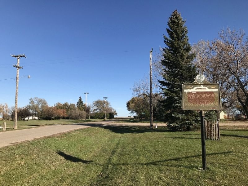 Ree Heights Roadside Park / Reading Brands Marker, from the west image. Click for full size.