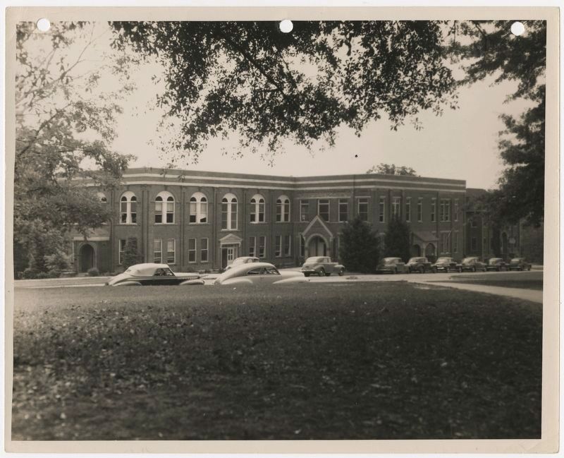 Hardin Hall image. Click for full size.