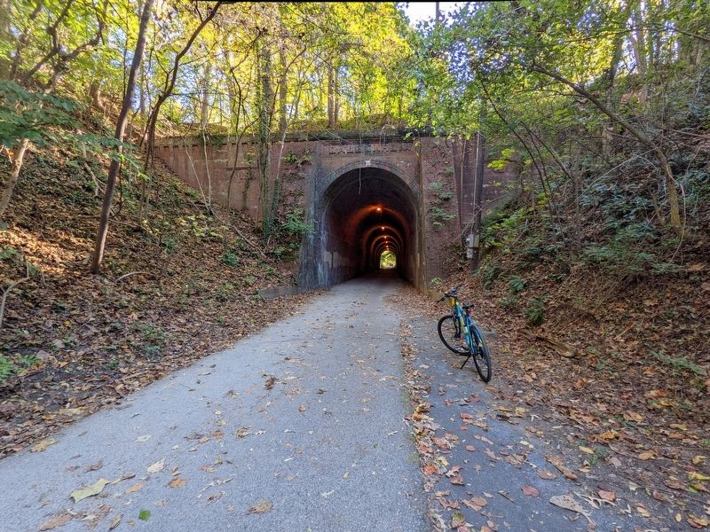 The Dalecarlia Tunnel image. Click for full size.