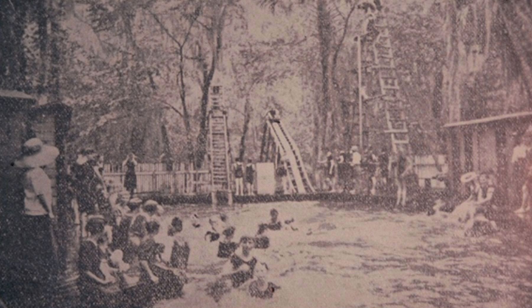Woodland Park in its heydey. Click for more information. Woodland Park in its heydey image. Click for more information.