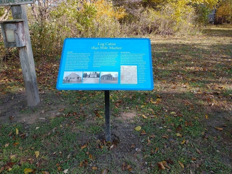 Log Cabin / 1842 Mile Marker Marker image. Click for full size.