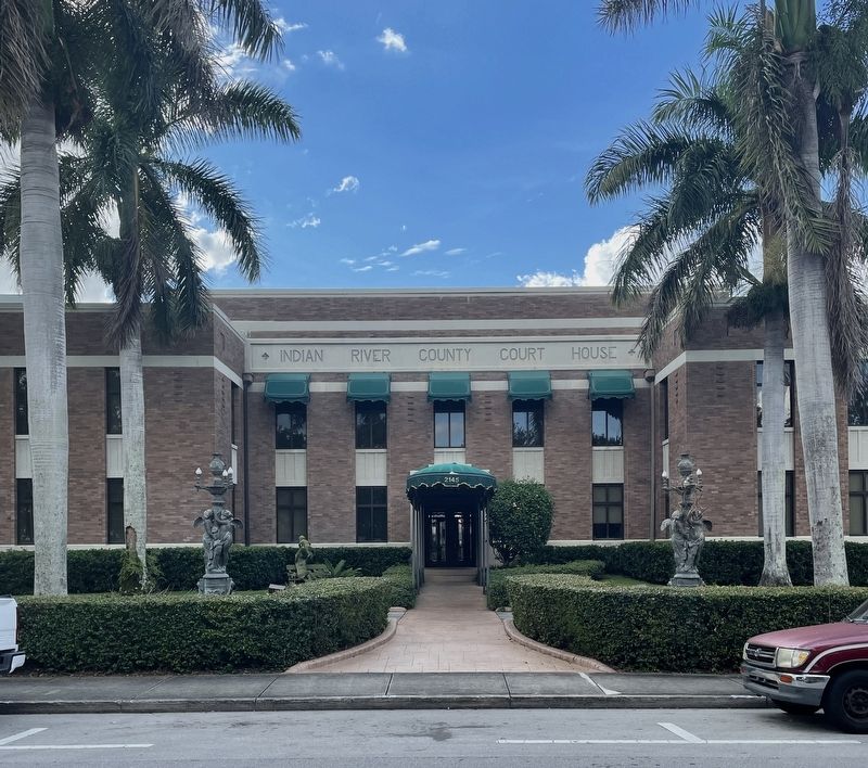 Old Indian River County Courthouse. Click for full size. Old Indian River County Courthouse image. Click for full size.