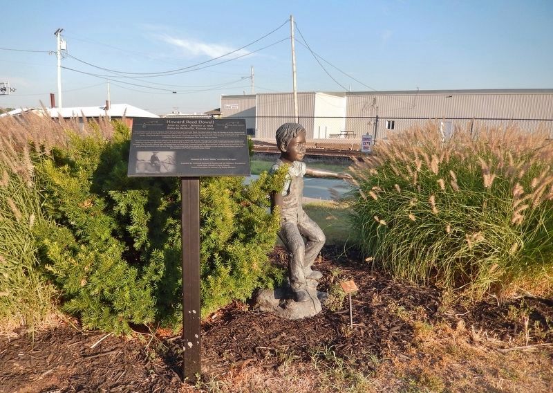 Howard Reed Dowell Marker & Sculpture. Click for full size. Howard Reed Dowell Marker & Sculpture image. Click for full size.