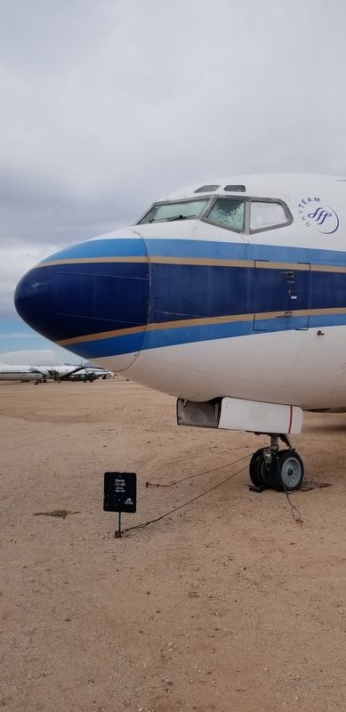 The front of the Boeing 737-300 With the marker. Click for full size. The front of the Boeing 737-300 With the marker image. Click for full size.
