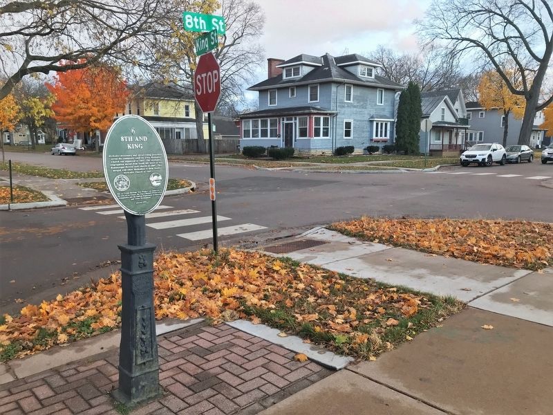 8th and King Marker, from the west. Click for full size. 8th and King Marker, from the west image. Click for full size.