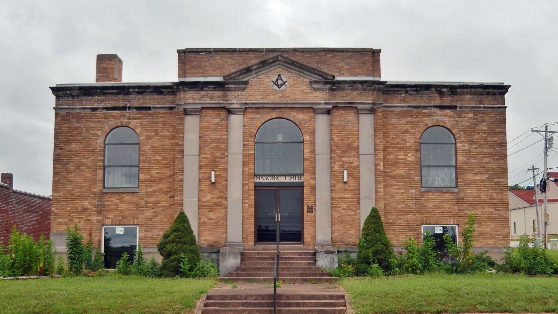 Mount Zion Lodge Masonic Temple (<i>north/front elevation</i>) image. Click for full size.