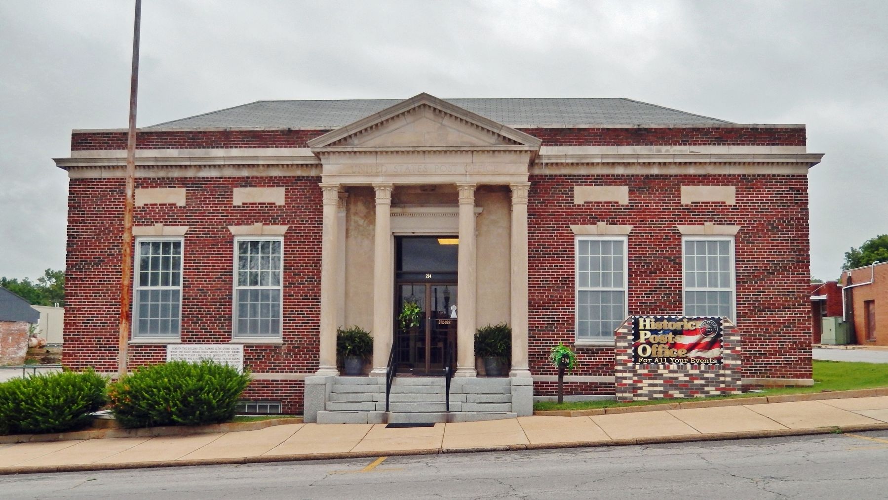Historic Post Office, West Plains, Missouri (<i>north elevation</i>) image. Click for full size.