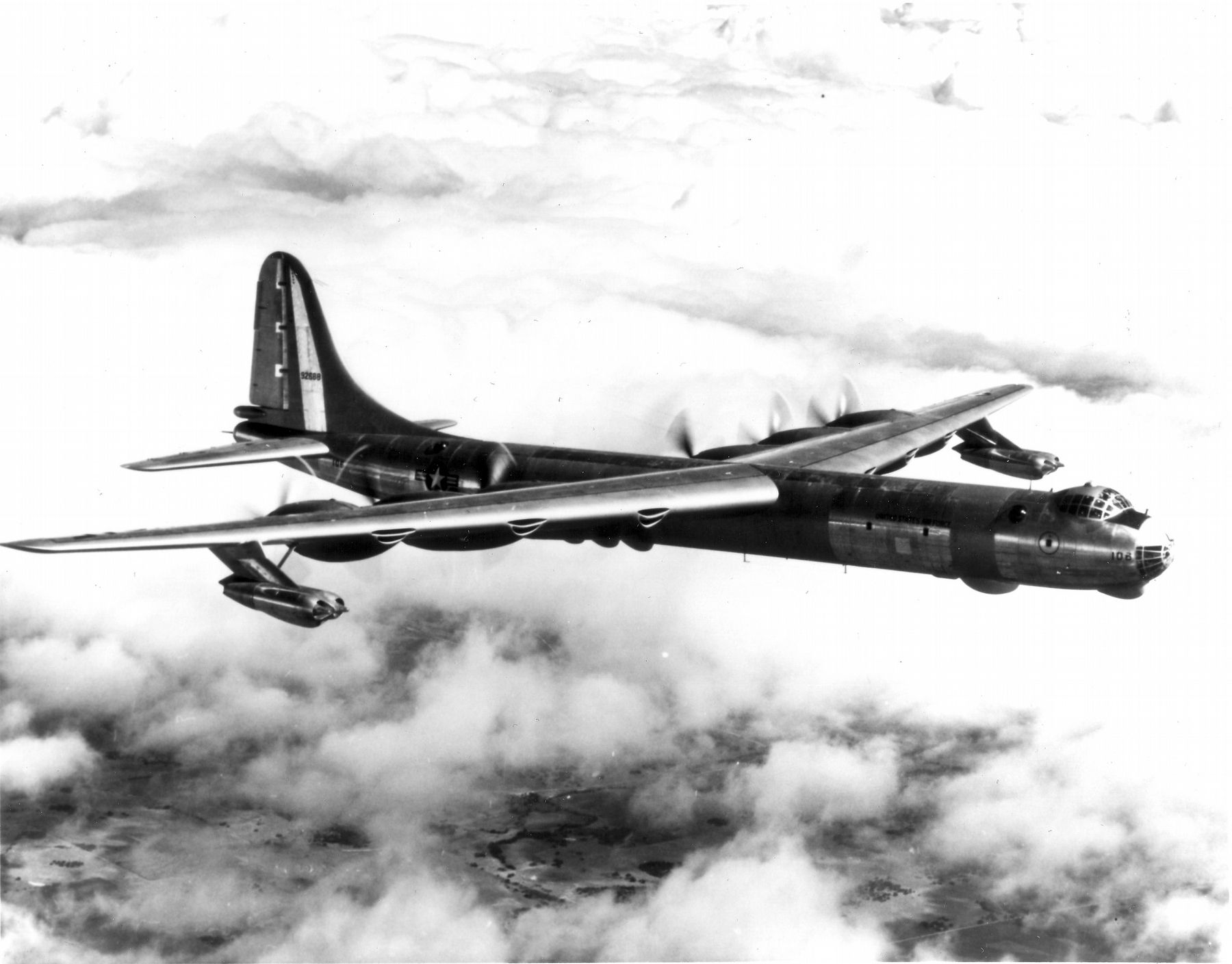 Convair B-36 Peacemaker in flight image. Click for full size.