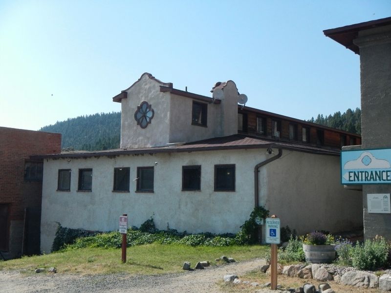 Boulder Hot Springs image. Click for full size.