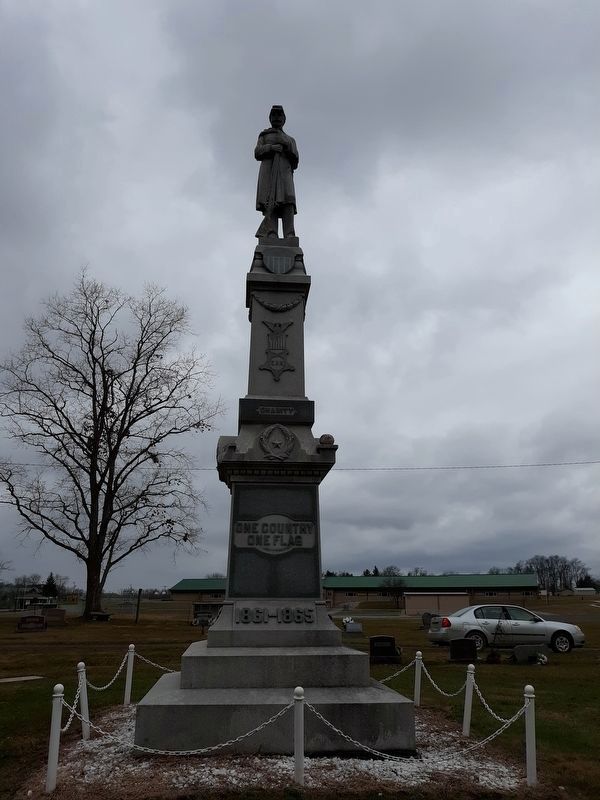 Civil War Memorial in Riverside Cemeter image. Click for full size.