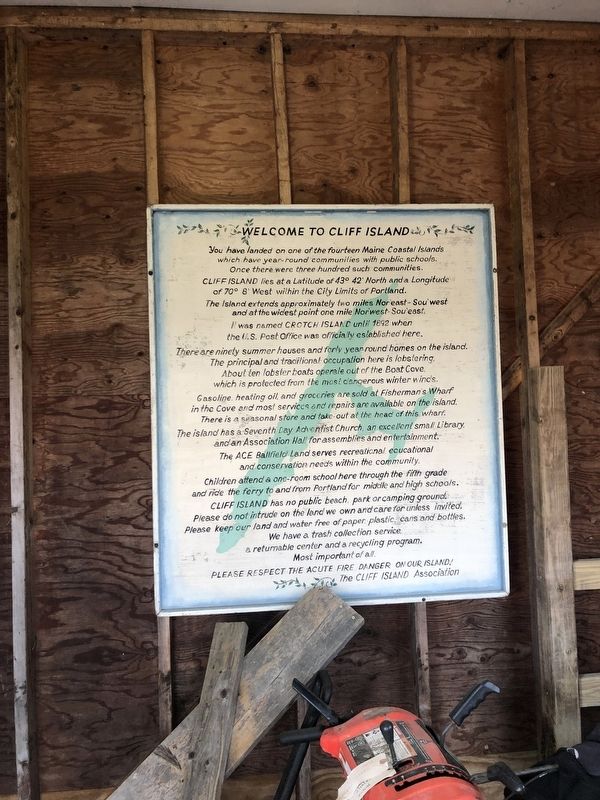 Welcome to Cliff Island Marker. Click for full size. Welcome to Cliff Island Marker image. Click for full size.
