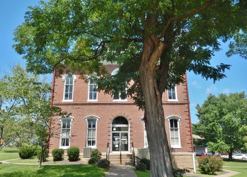 Johnson County Courthouse (<i>south elevation</i>). Click for full size. Johnson County Courthouse (<i>south elevation</i>) image. Click for full size.