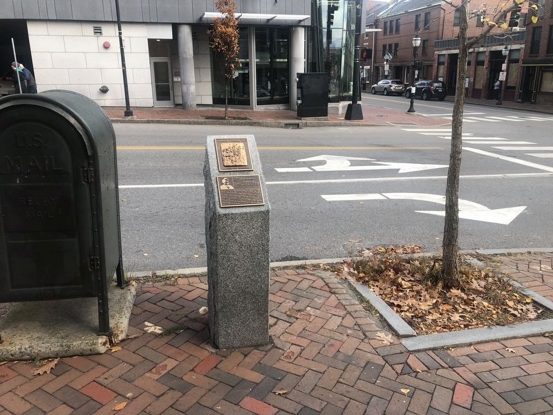 Home of Deacon Brown Thurston, 32 Union Street Marker. Click for full size. Home of Deacon Brown Thurston, 32 Union Street Marker image. Click for full size.