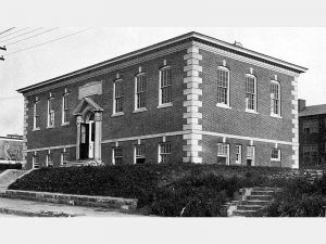 Auburn Avenue Carnegie Library image. Click for full size.