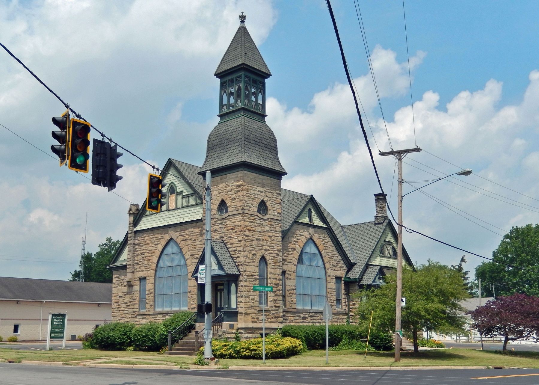 Columbia Baptist Church (<i>southeast elevation</i>) image. Click for full size.