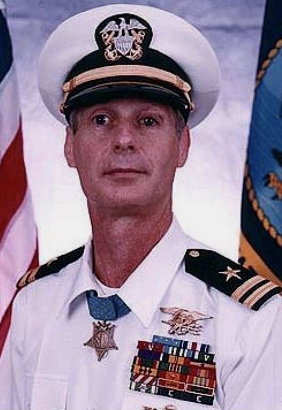 LT. Thomas R. Norris, Navy SEAL and Medal of Honor Recipient image. Click for full size.