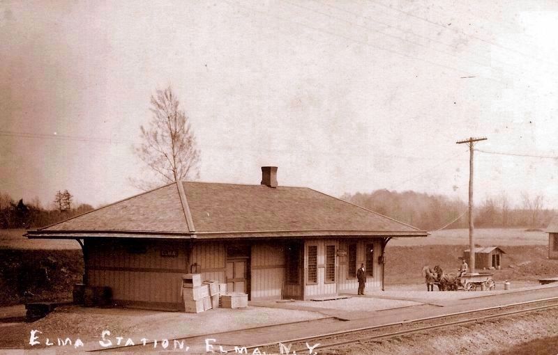 Elma Center Railroad Depot image. Click for full size.