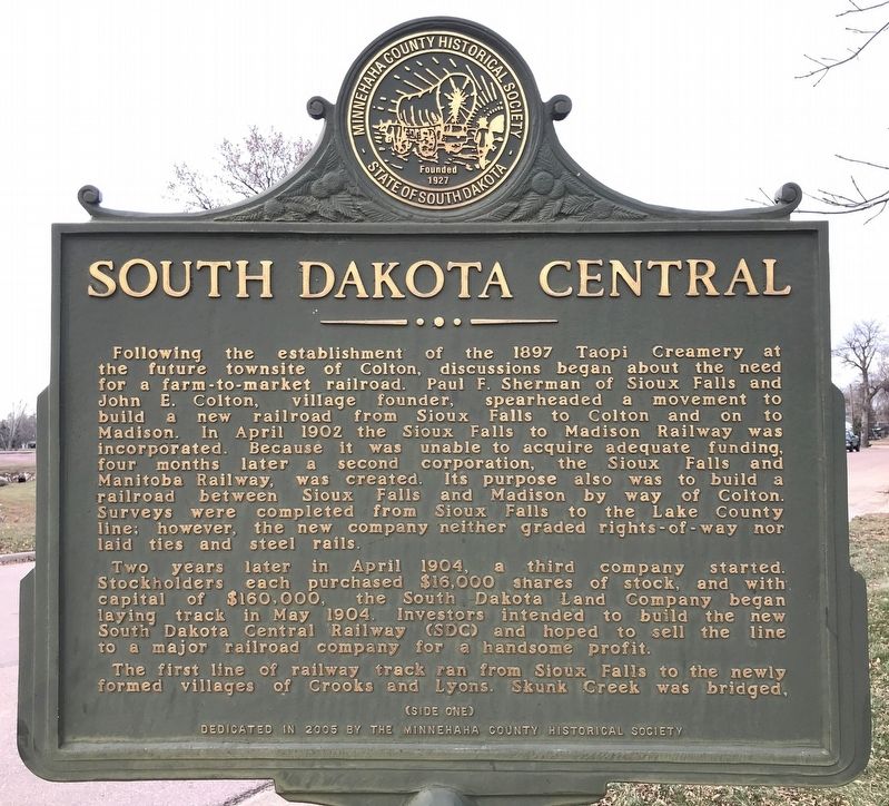 South Dakota Central Marker <i>(Side one)</i> image. Click for full size.