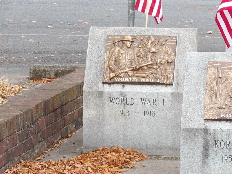 Lamar County (Ga.) 20th Century War Veterans Memorial (World War I) image. Click for full size.