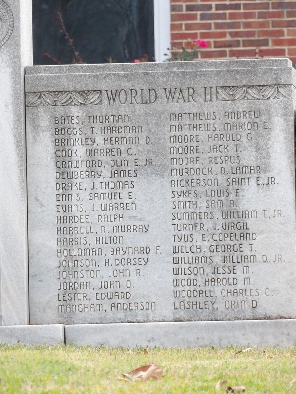 Lamar County Veterans Memorial (World War II) image. Click for full size.